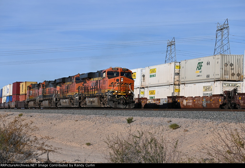 BNSF 8226 East